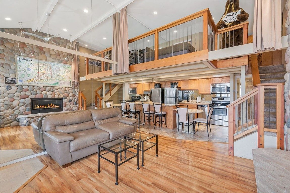 1920 Ski Time Square Dr #202 Steamboat Springs, CO 80487 - Thumbnail 4