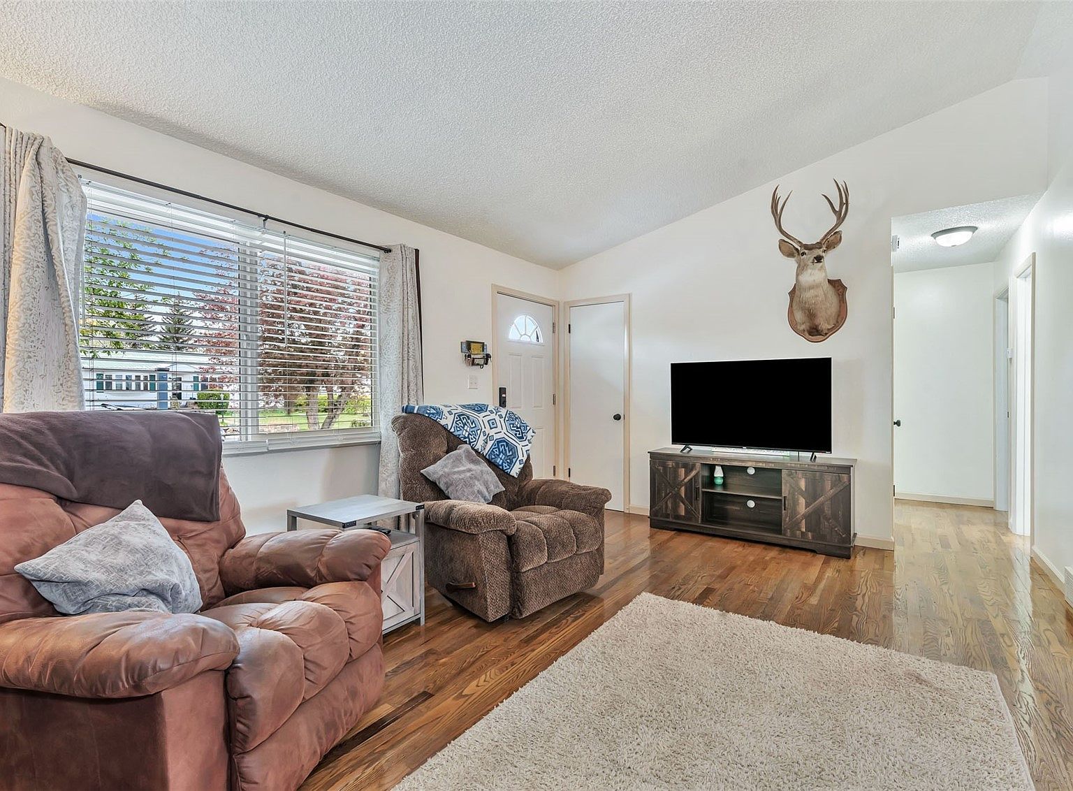 383 S Spruce St Hayden, CO 81639 - Thumbnail 4