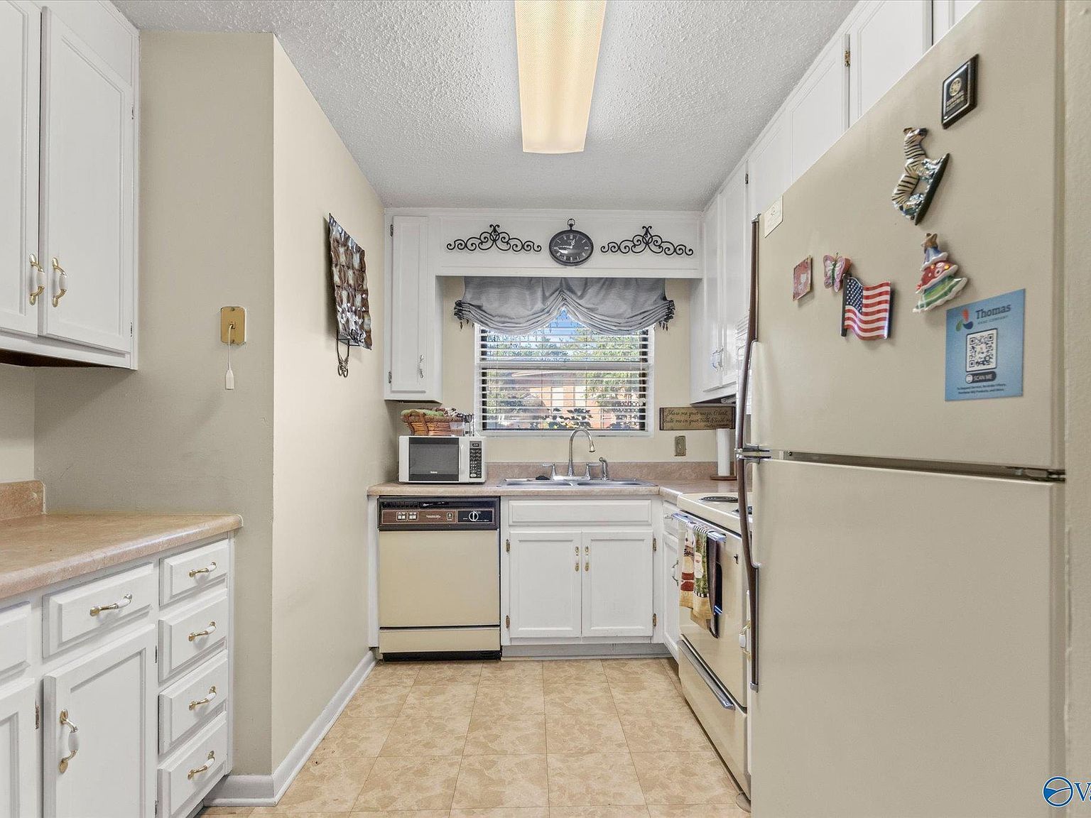 2223 Colony Dr SW Huntsville, AL 35802 - Thumbnail 4