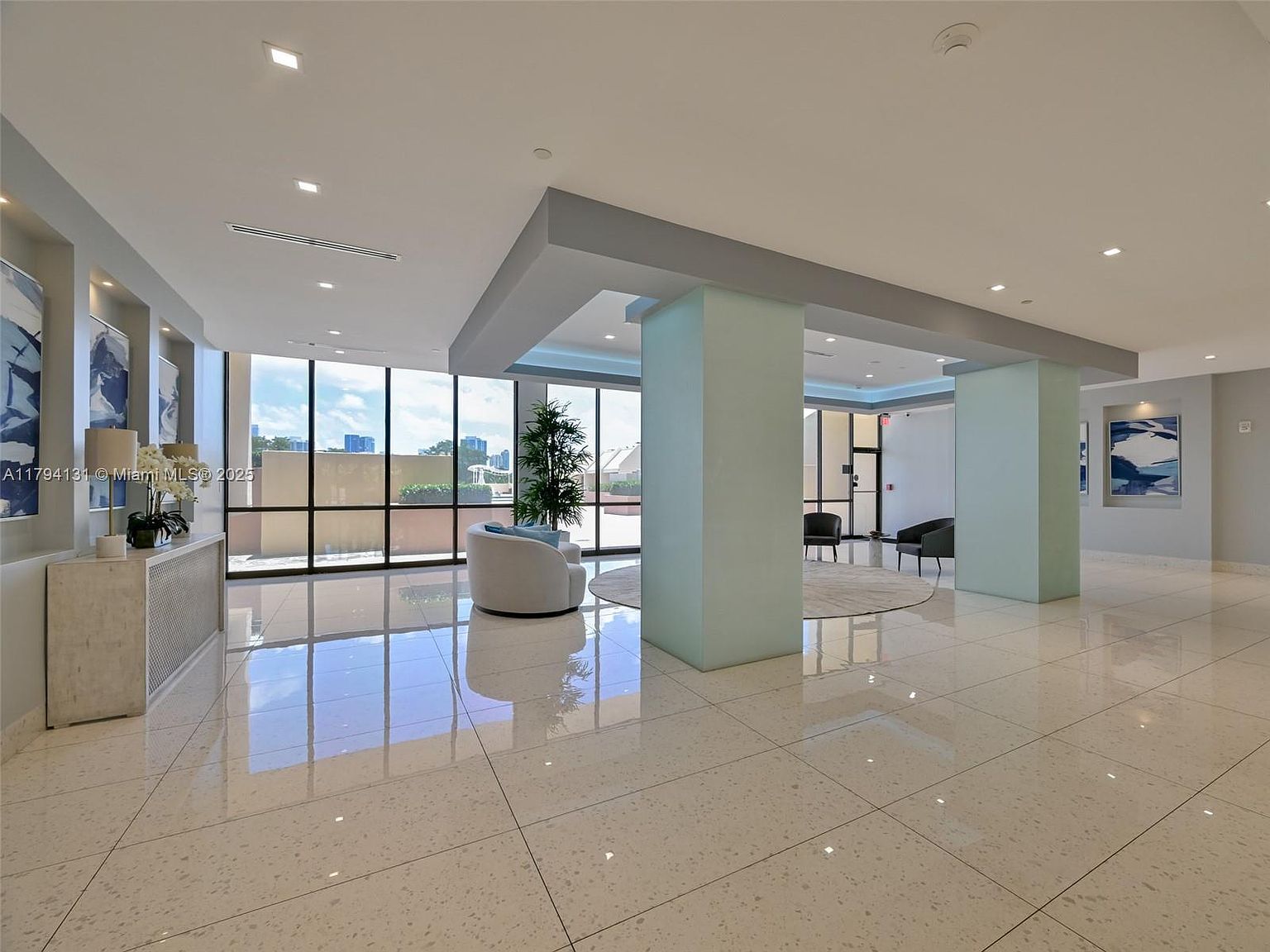 20301 W Country Club Dr APT 1927 Aventura, FL 33180 - Thumbnail 4