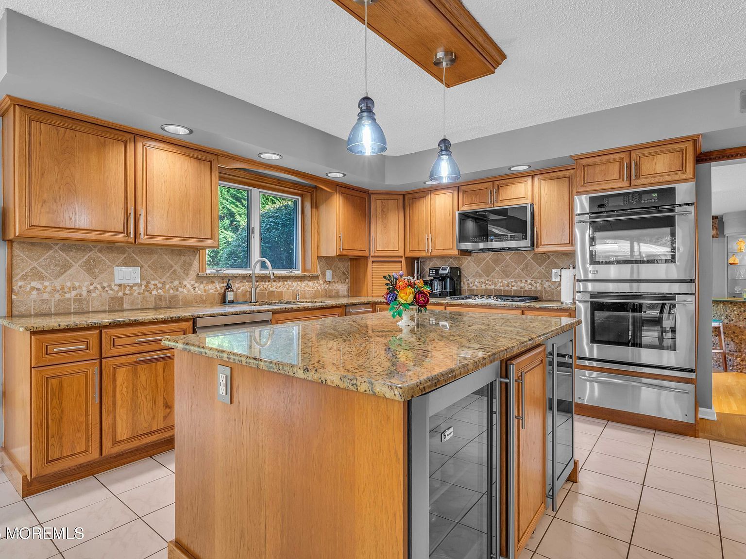 527 Eagle Point Dr Toms River, NJ 08753 - Thumbnail 4