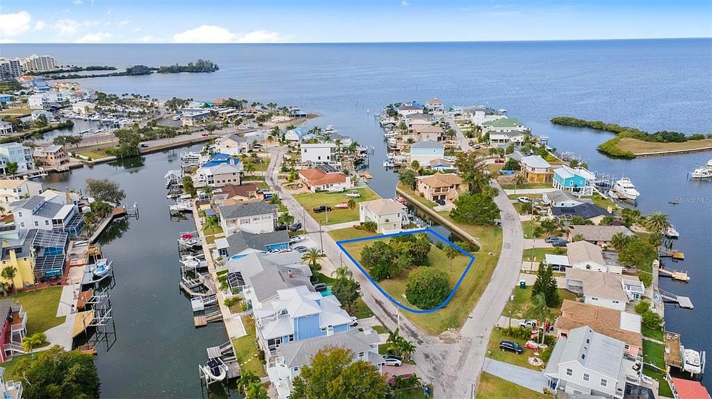 6535 Yvette Dr LOT 46 Hudson, FL 34667 - Thumbnail 4