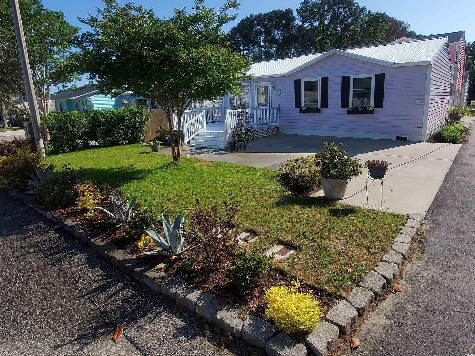 711A 3rd Ave S North Myrtle Beach, SC 29582 - Thumbnail 4