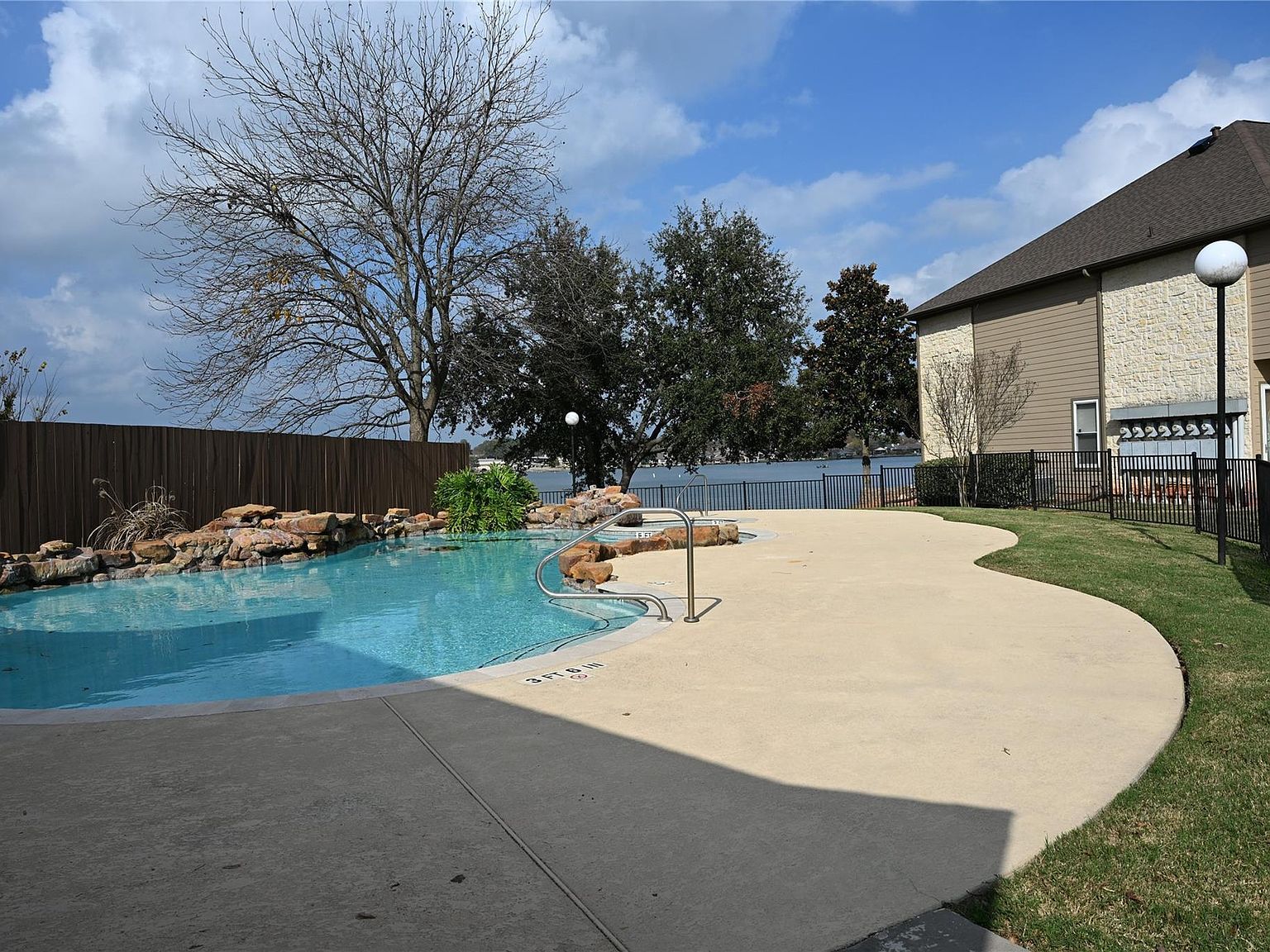 17570 Highway 105 W #42 Montgomery, TX 77356 - Thumbnail 4
