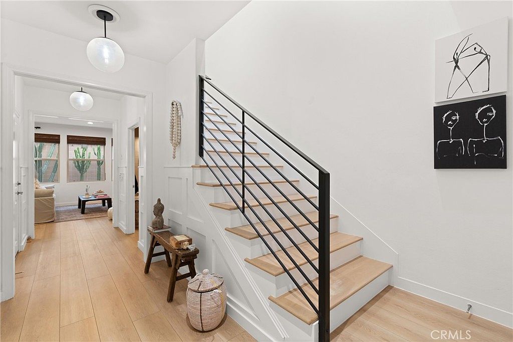 112 Gemstone Irvine, CA 92620 - Thumbnail 4