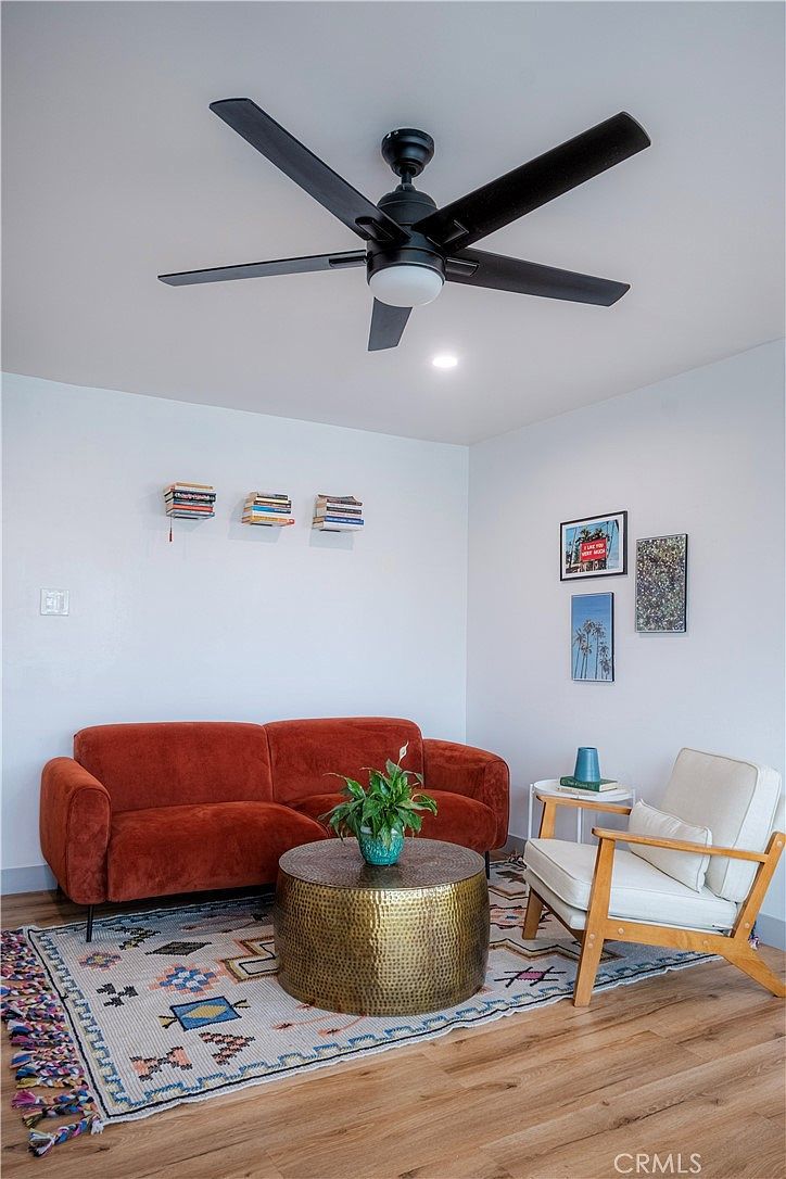 1187 E 3rd St UNIT 209 Long Beach, CA 90802 - Thumbnail 4