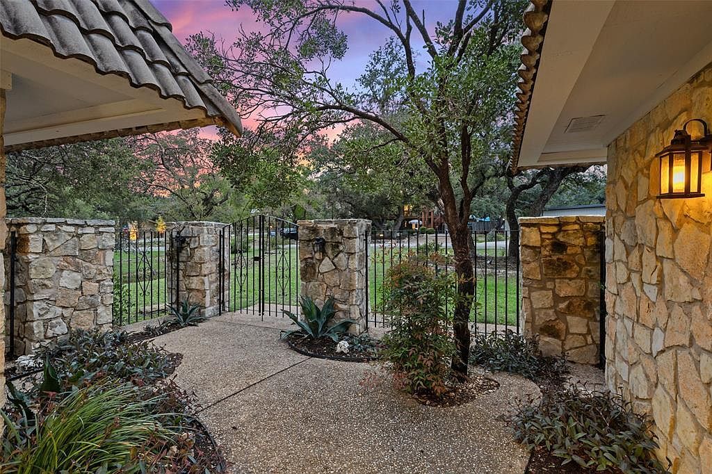 113 Comet Austin, TX 78734 - Thumbnail 4