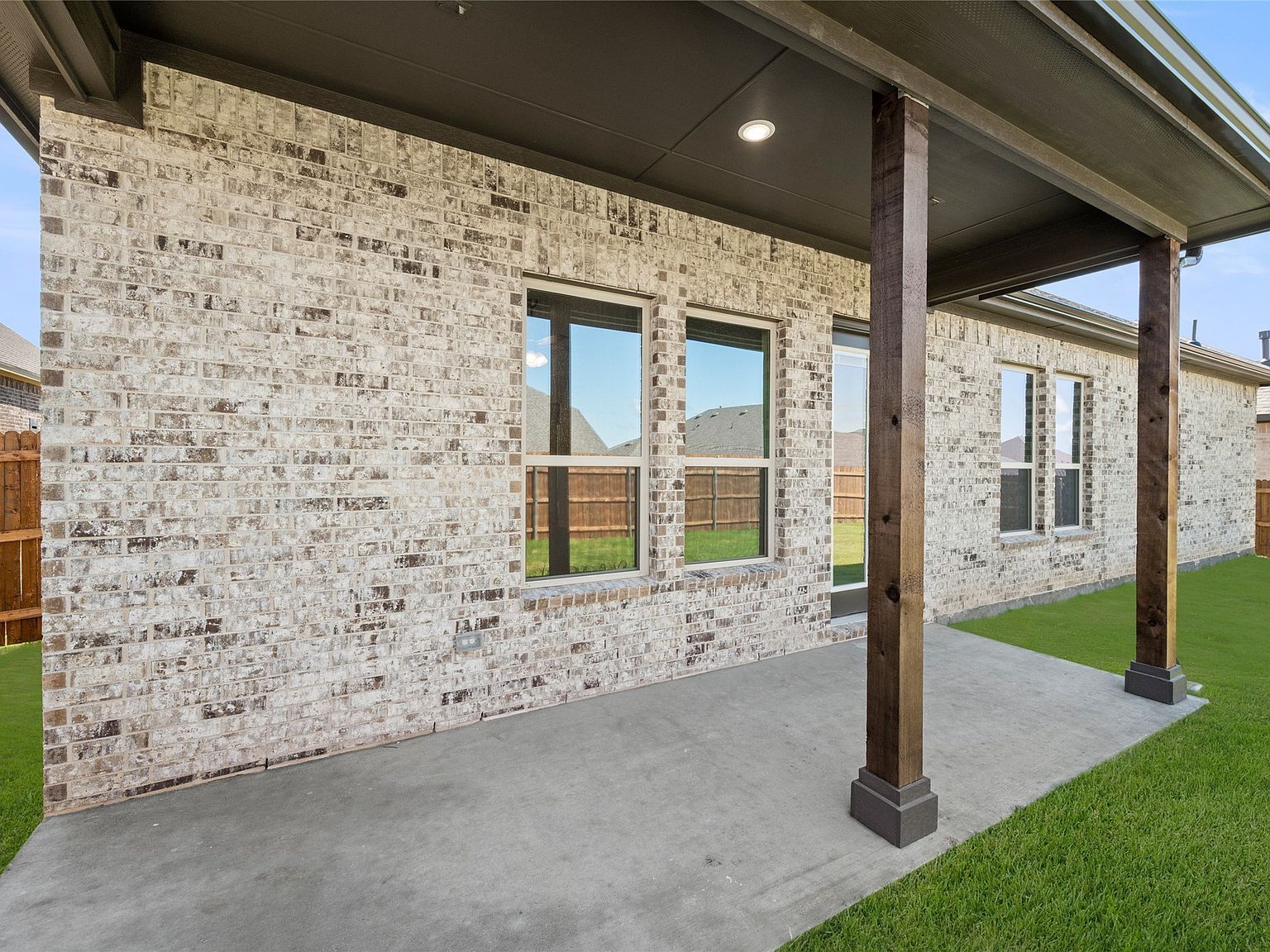 413 Daybreak Dr Waxahachie, TX 75167 - Thumbnail 4