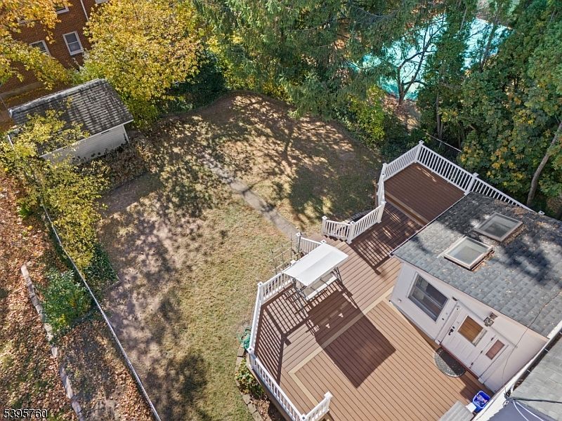 71 Fernwood Ct Clifton, NJ 07011 - Thumbnail 4