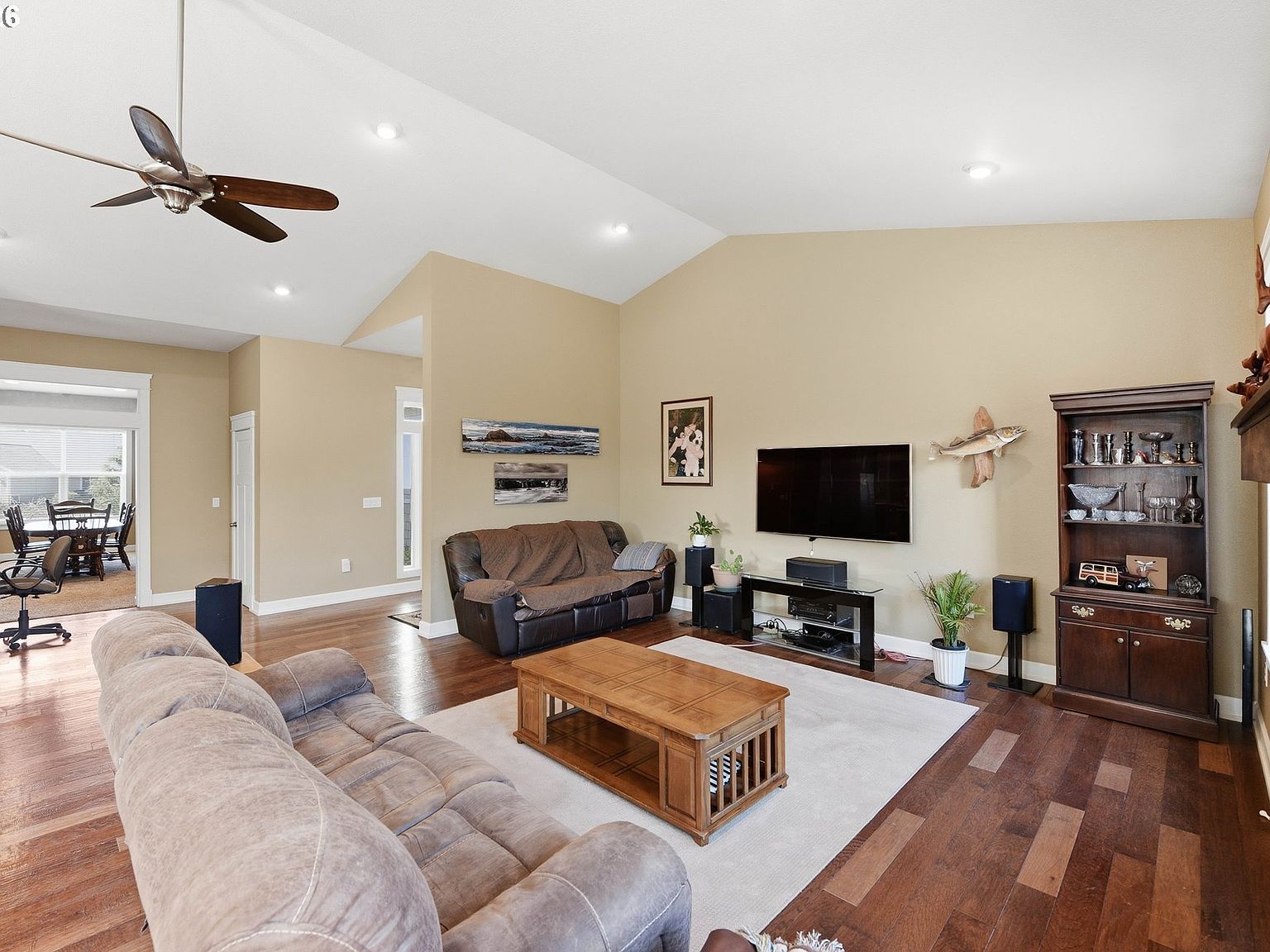 1400 Holloway Mews Coos Bay, OR 97420 - Thumbnail 4