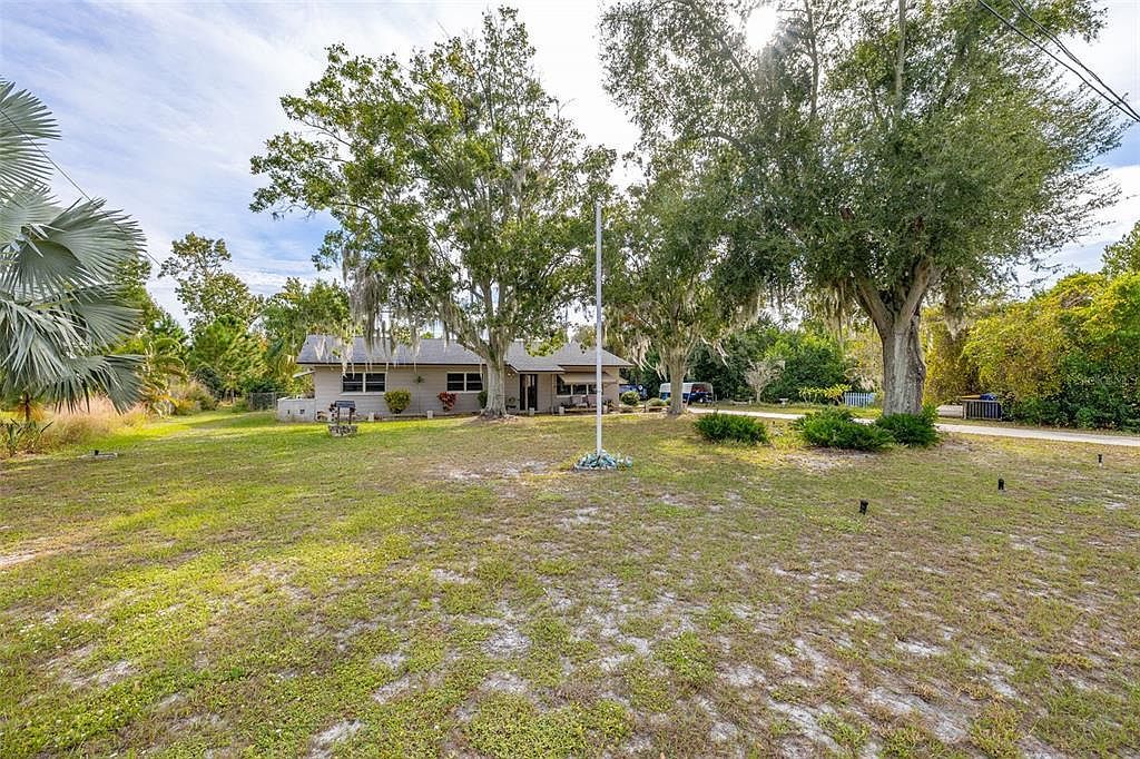 4 Pine St Lake Placid, FL 33852 - Thumbnail 4