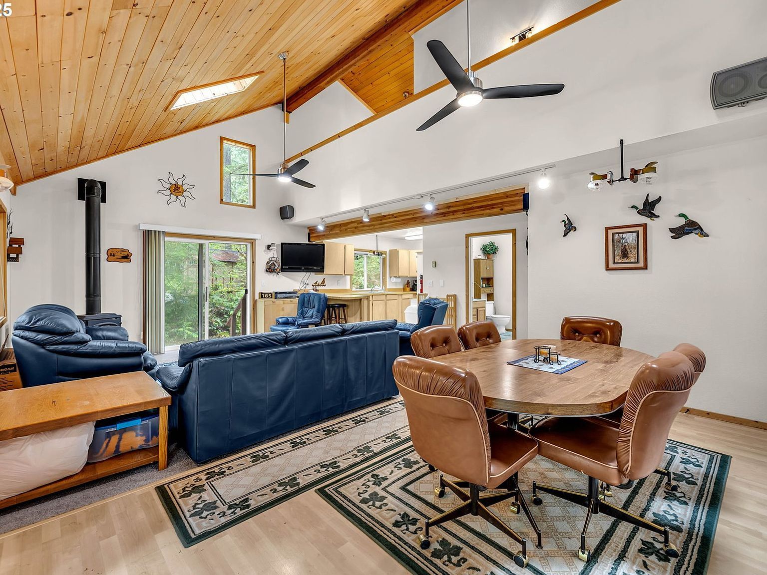 Northwoods CABIN 165 Cougar, WA 98616 - Thumbnail 4