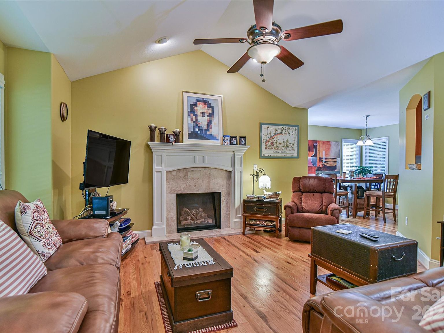 911 Fanning Bridge Rd Fletcher, NC 28732 - Thumbnail 4