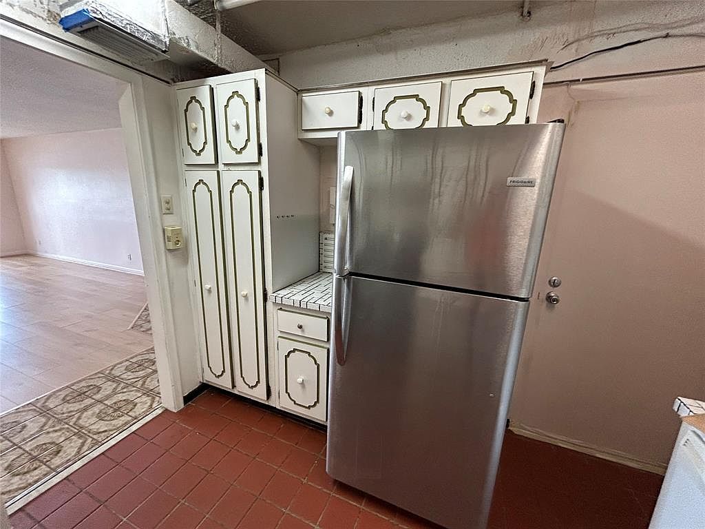 3301 Spanish Moss Ter APT 308 Fort Lauderdale, FL 33319 - Thumbnail 4