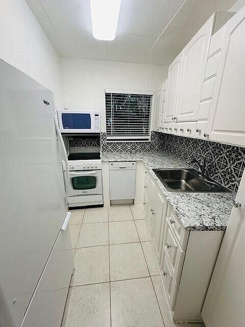 555 Banyan Tree Ln #5 Delray Beach, FL 33483 - Thumbnail 4