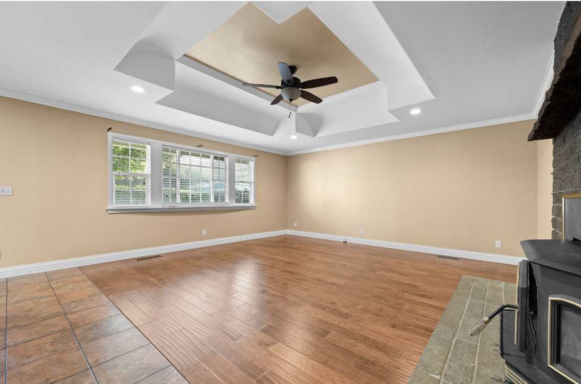 721 Malaga Drive, Ukiah, CA, USA, 95482 - Thumbnail 4