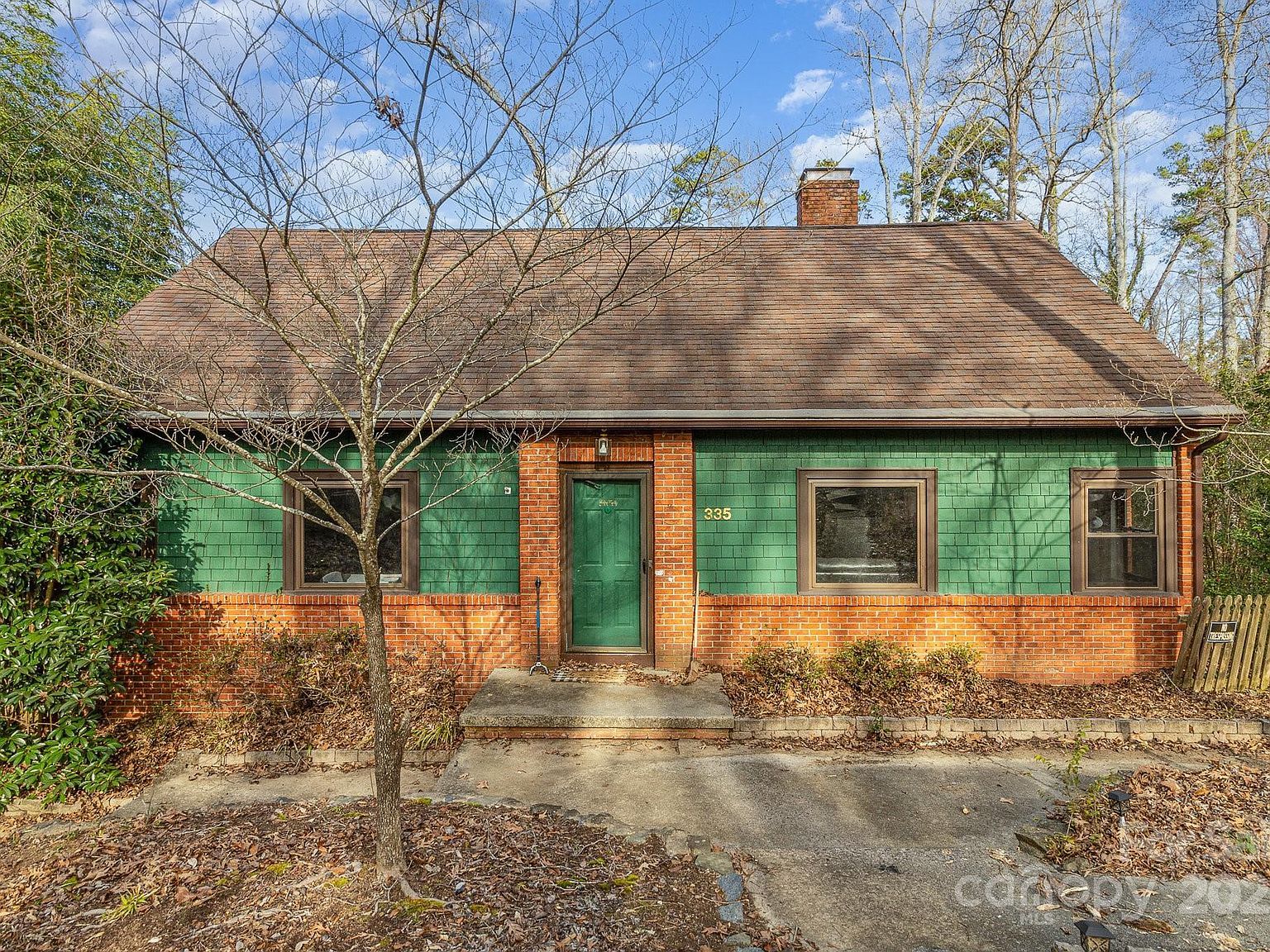 335 Summit Ct SE Concord, NC 28025 - Thumbnail 4