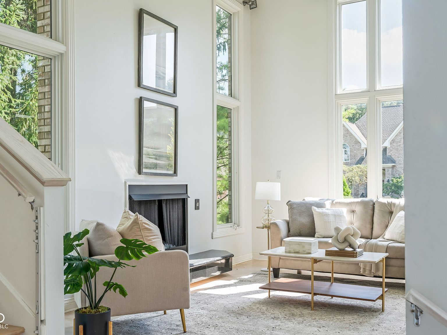 434 Sheffield Ct Carmel, IN 46032 - Thumbnail 4