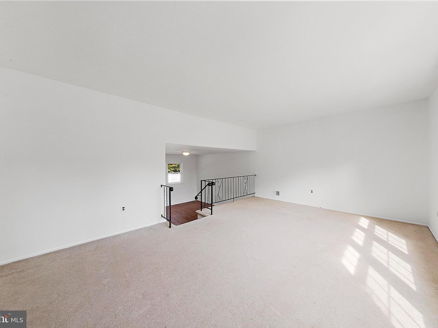 52 Colleen Cir Ewing, NJ 08638 - Thumbnail 4