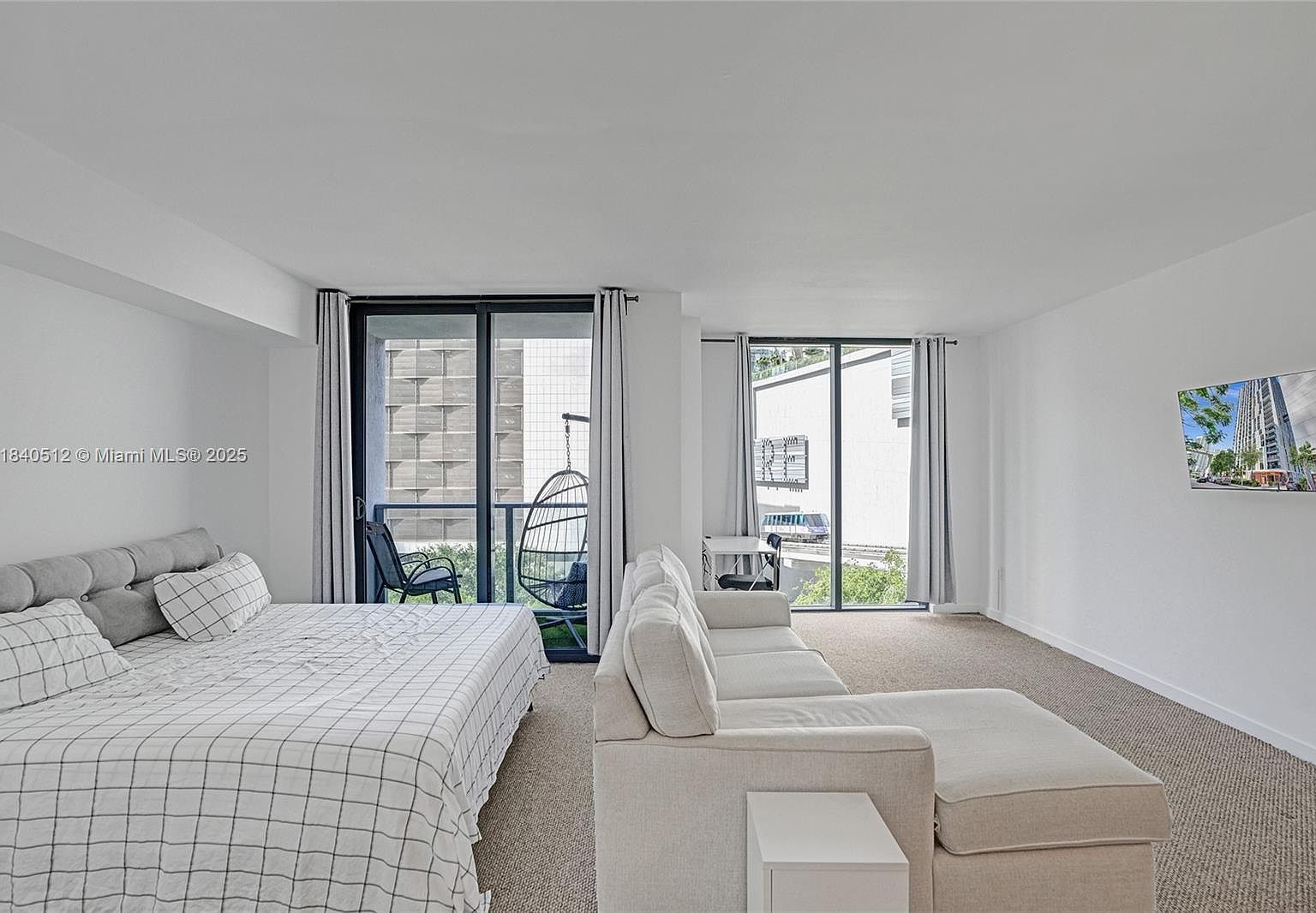 31 SE 6th St APT 805 Miami, FL 33131 - Thumbnail 4