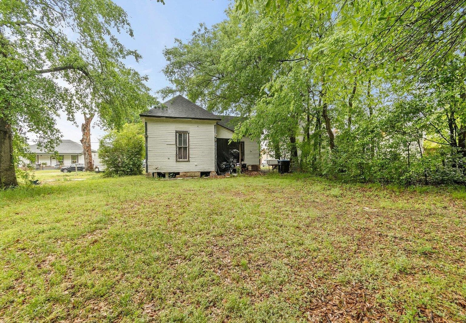 308 Davis St Longview, TX 75602 - Thumbnail 4