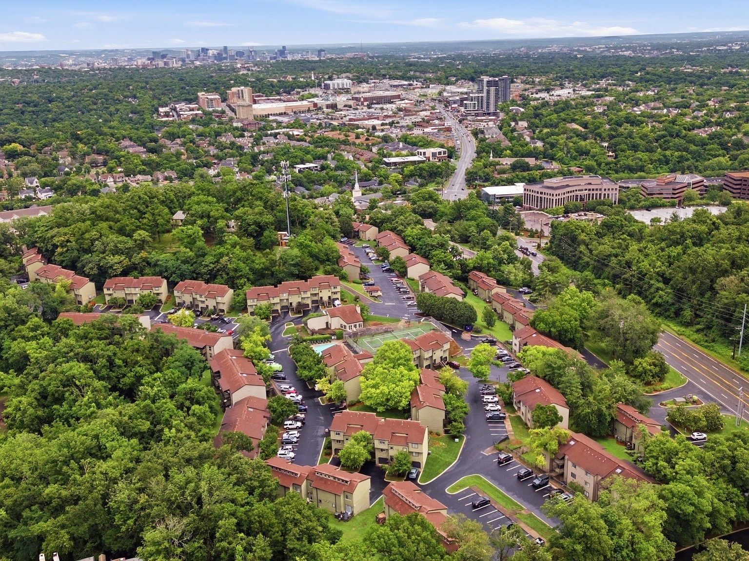 201 Summit Ridge Dr Nashville, TN 37215 - Thumbnail 4