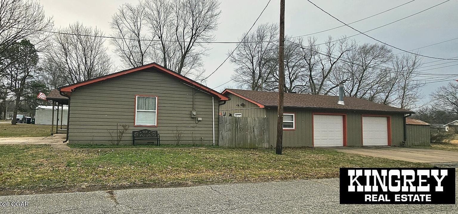 101 Grant Ave Baxter Springs, KS 66713 - Thumbnail 4