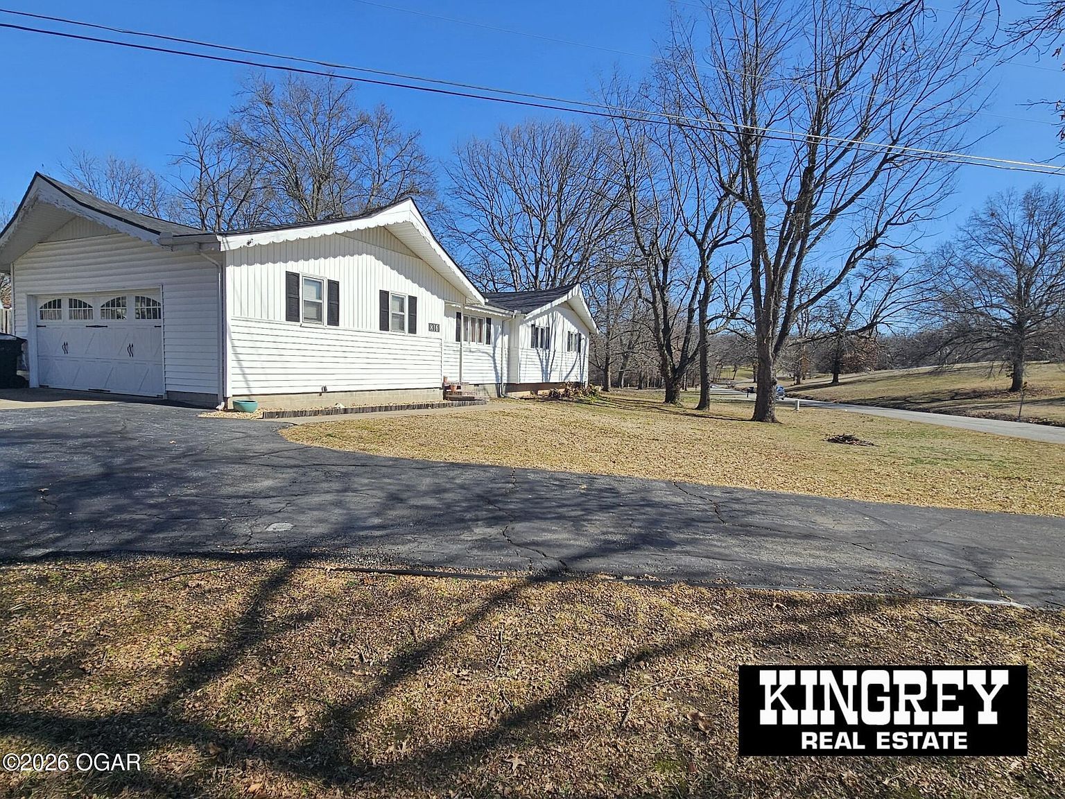 816 Oak Crst Baxter Springs, KS 66713 - Thumbnail 4