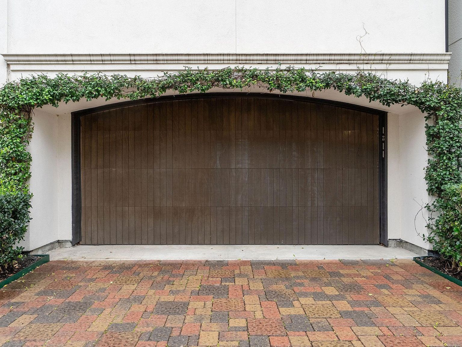 1811 Upland Lakes Houston, TX 77043 - Thumbnail 4