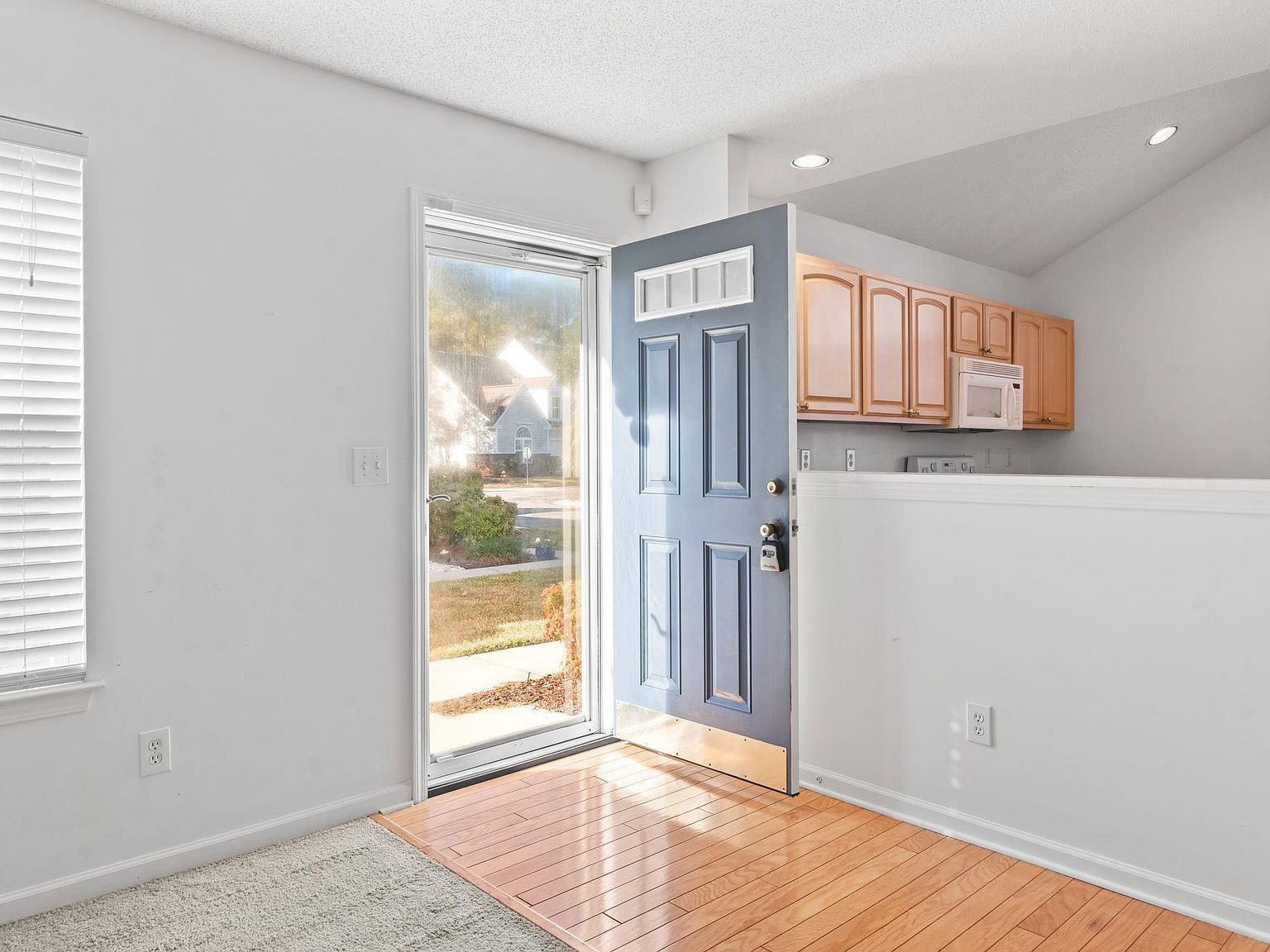 195 Pembroke Ln #195 Pawleys Island, SC 29585 - Thumbnail 4