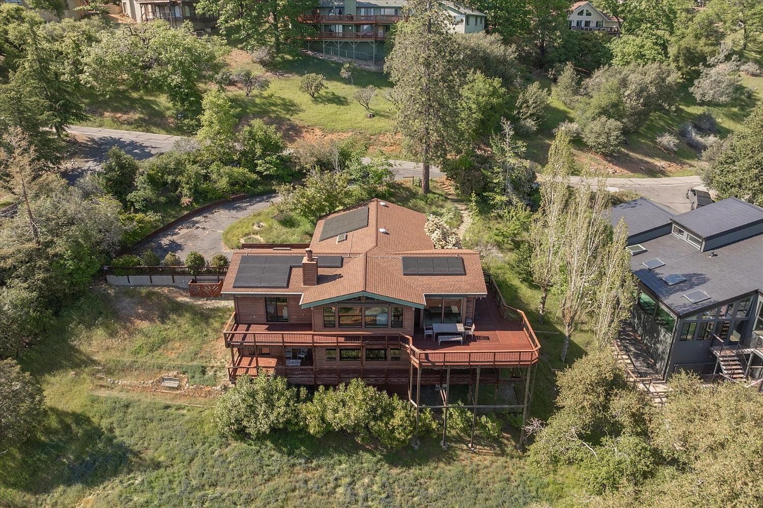 886 Laurel Ln Murphys, CA 95247 - Thumbnail 4