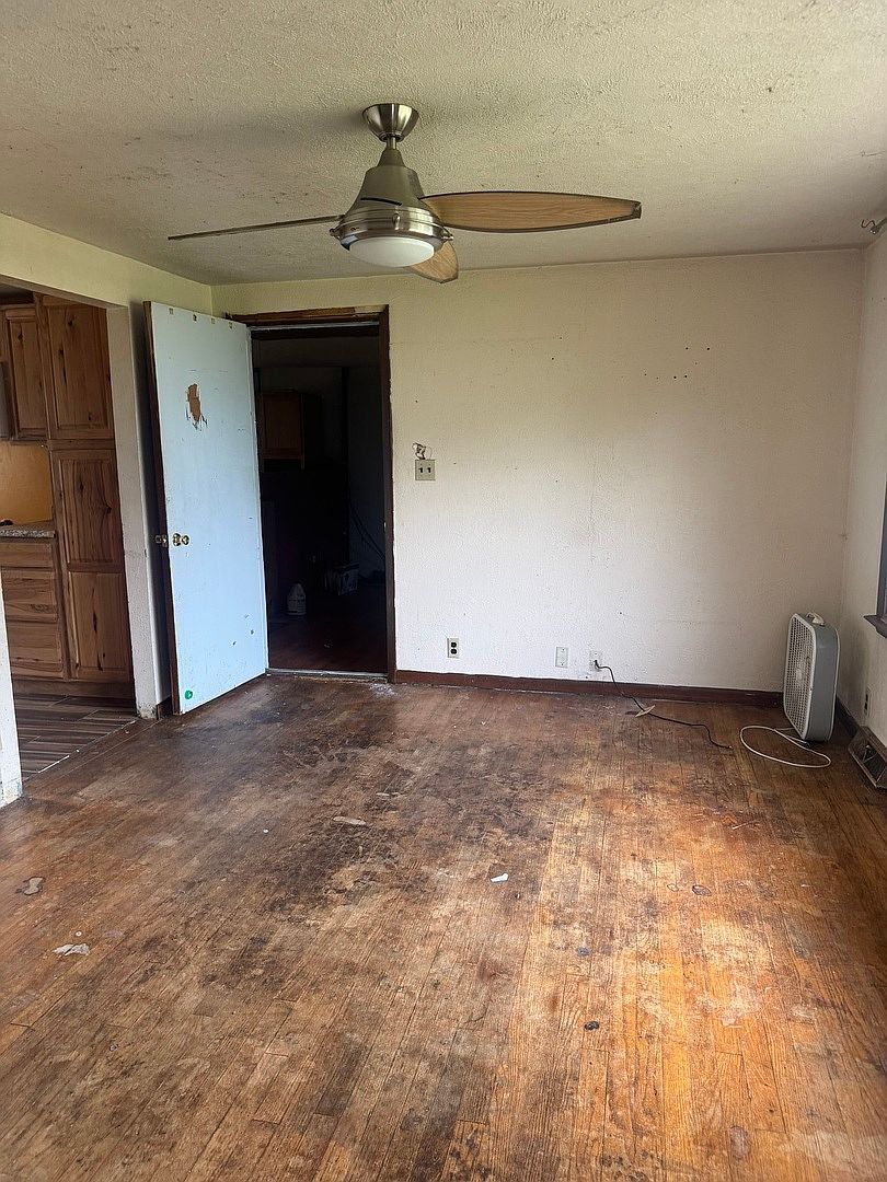 25055 S Center St Channahon, IL 60410 - Thumbnail 4