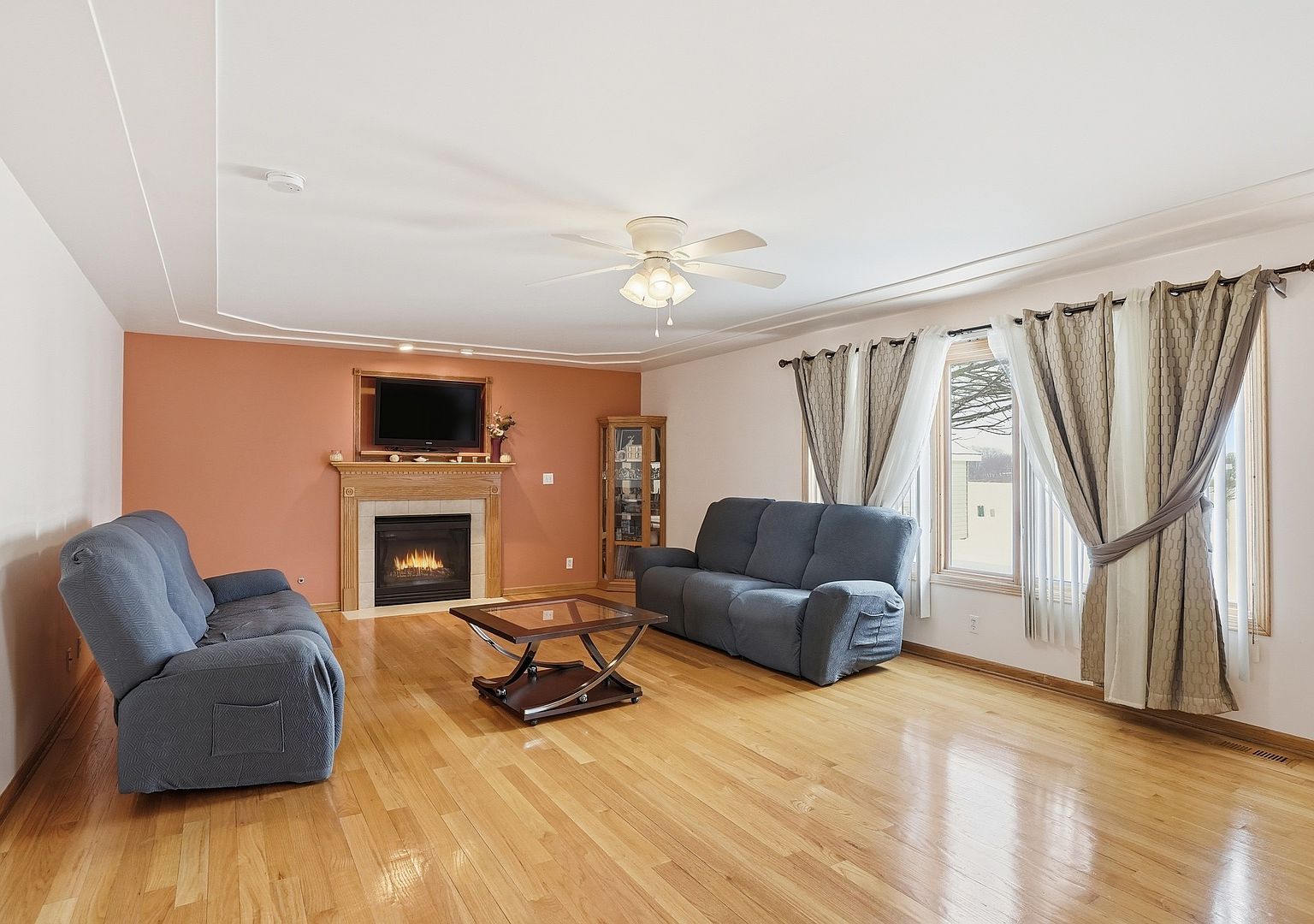 1347 Rainbow Cir Manteno, IL 60950 - Thumbnail 4