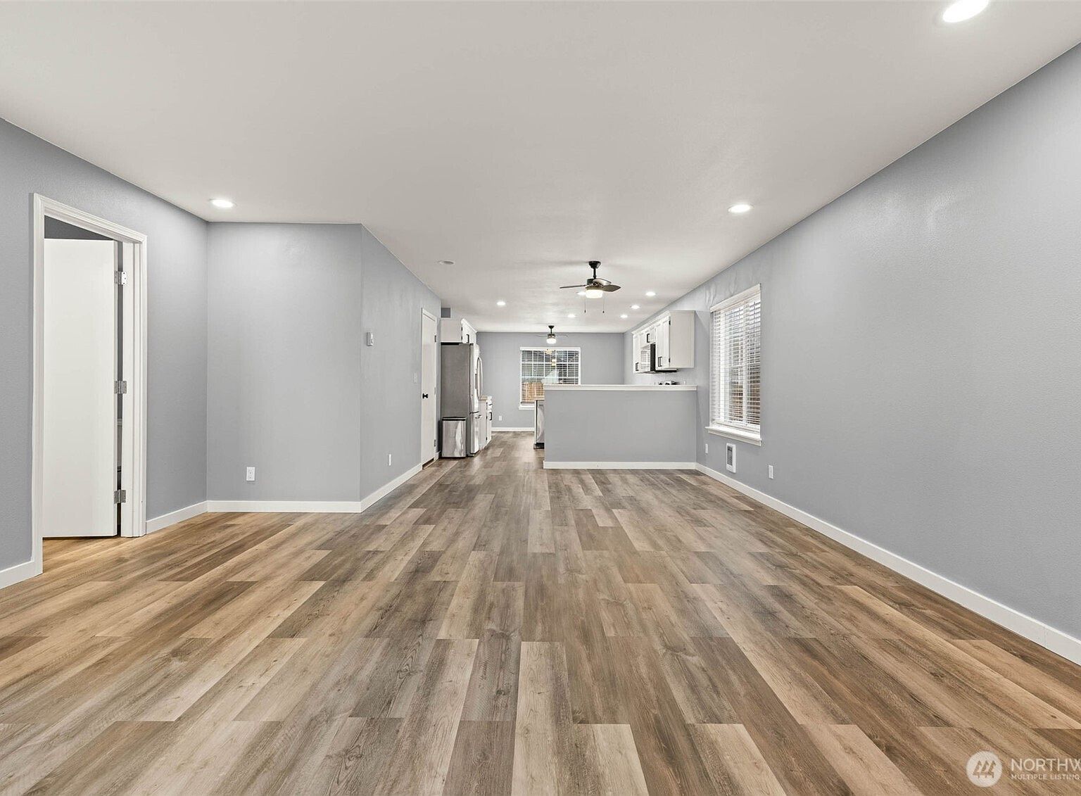 5401 S Cushman Ave Tacoma, WA 98408 - Thumbnail 4