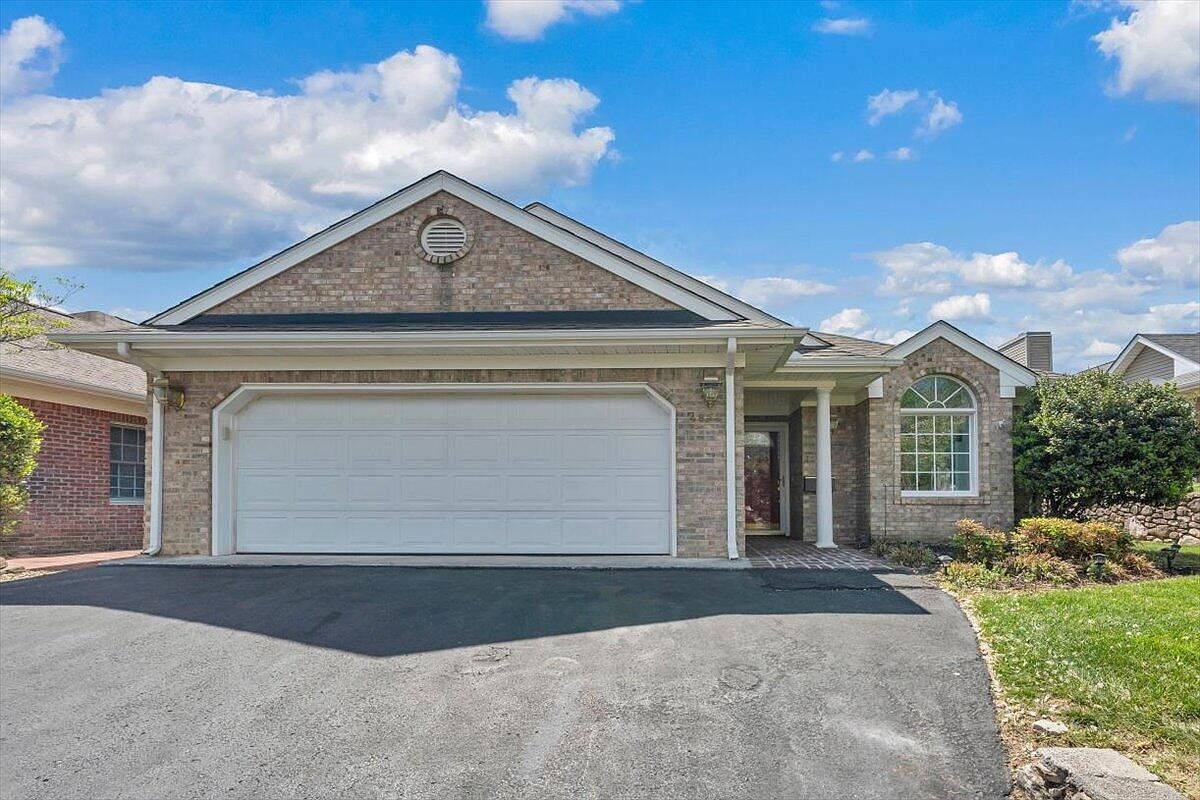 4822 Cave Spring Ln Roanoke, VA 24018 - Thumbnail 4