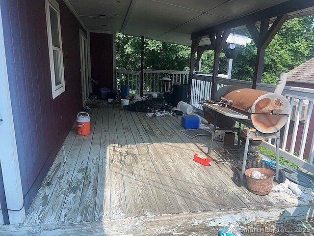 51 N Cliff St Norwich, CT 06360 - Thumbnail 4