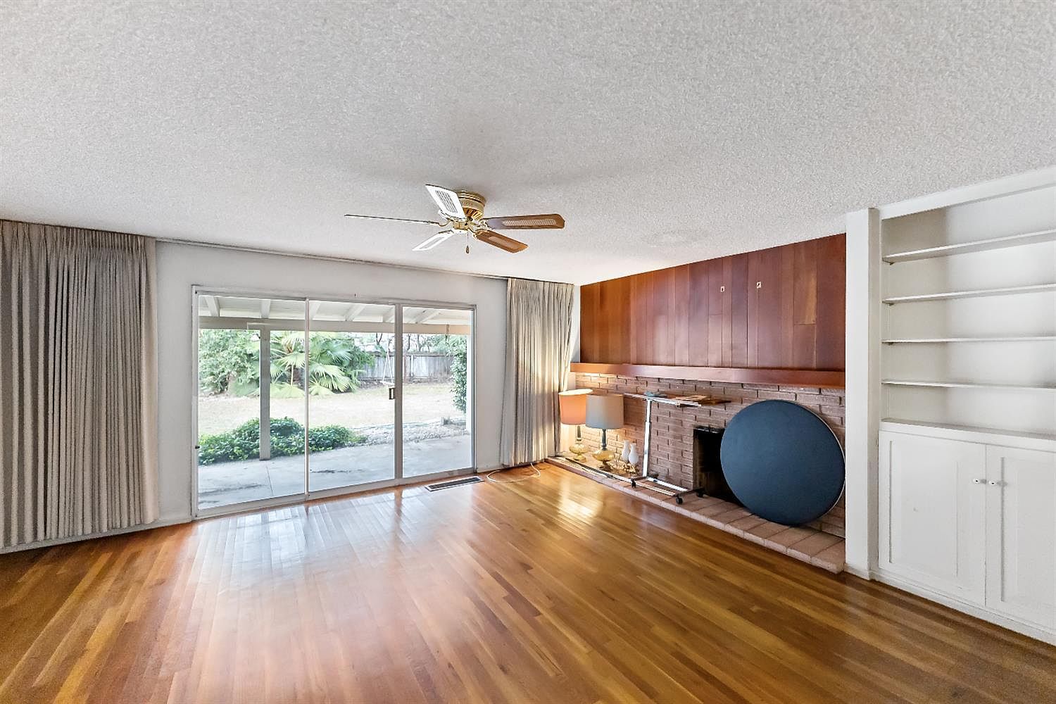 1630 W Robinwood Ln Fresno, CA 93711 - Thumbnail 4