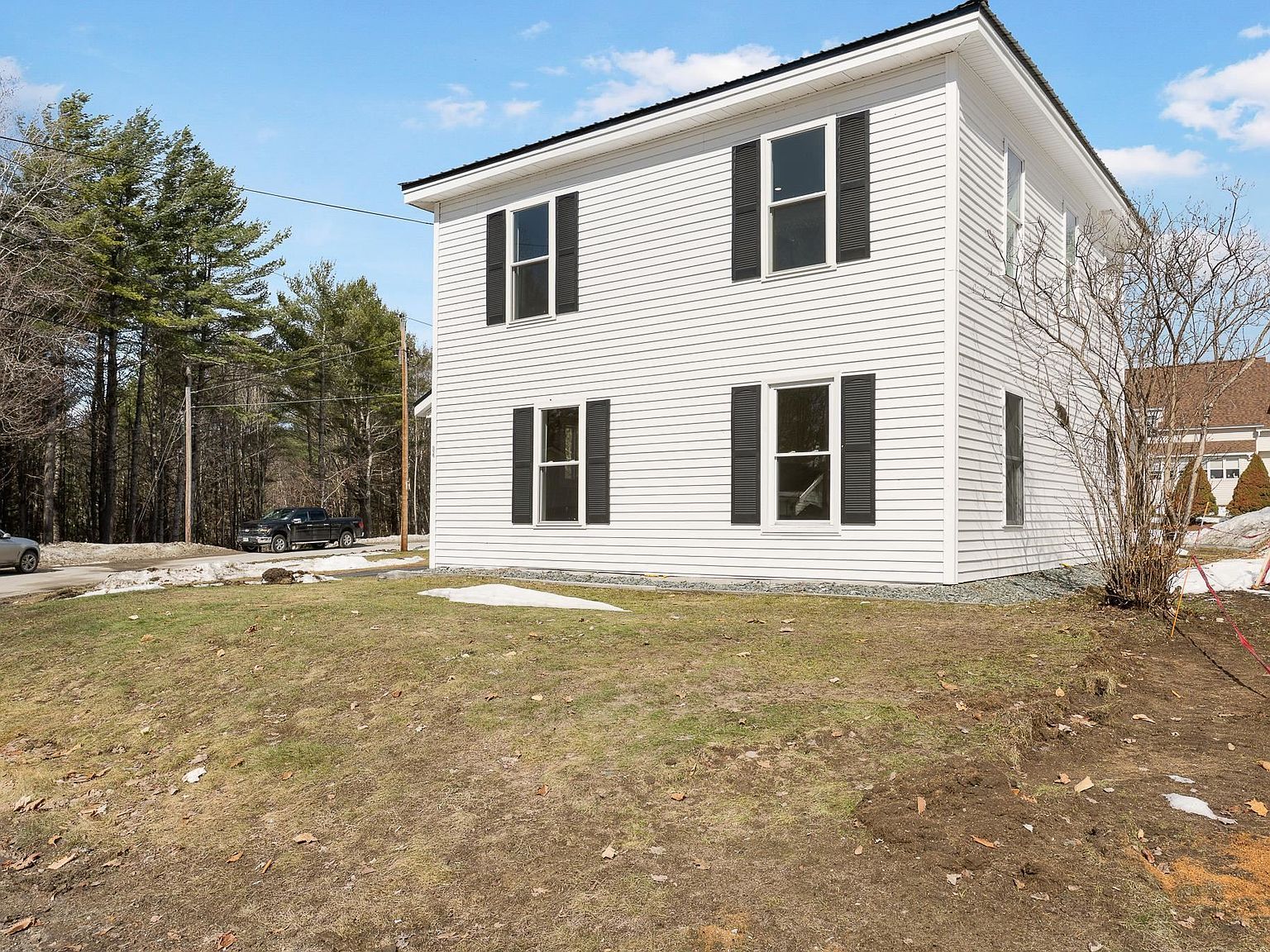 84 Hillside Ave Northumberland, NH 03582 - Thumbnail 4