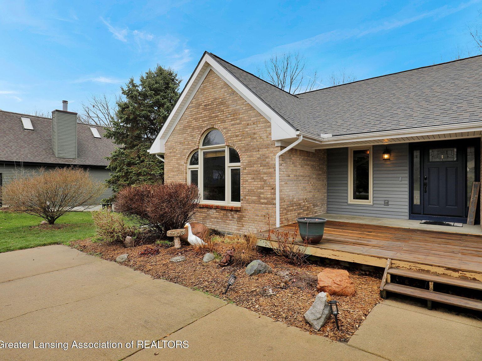 2861 River Pointe Dr Holt, MI 48842 - Thumbnail 4