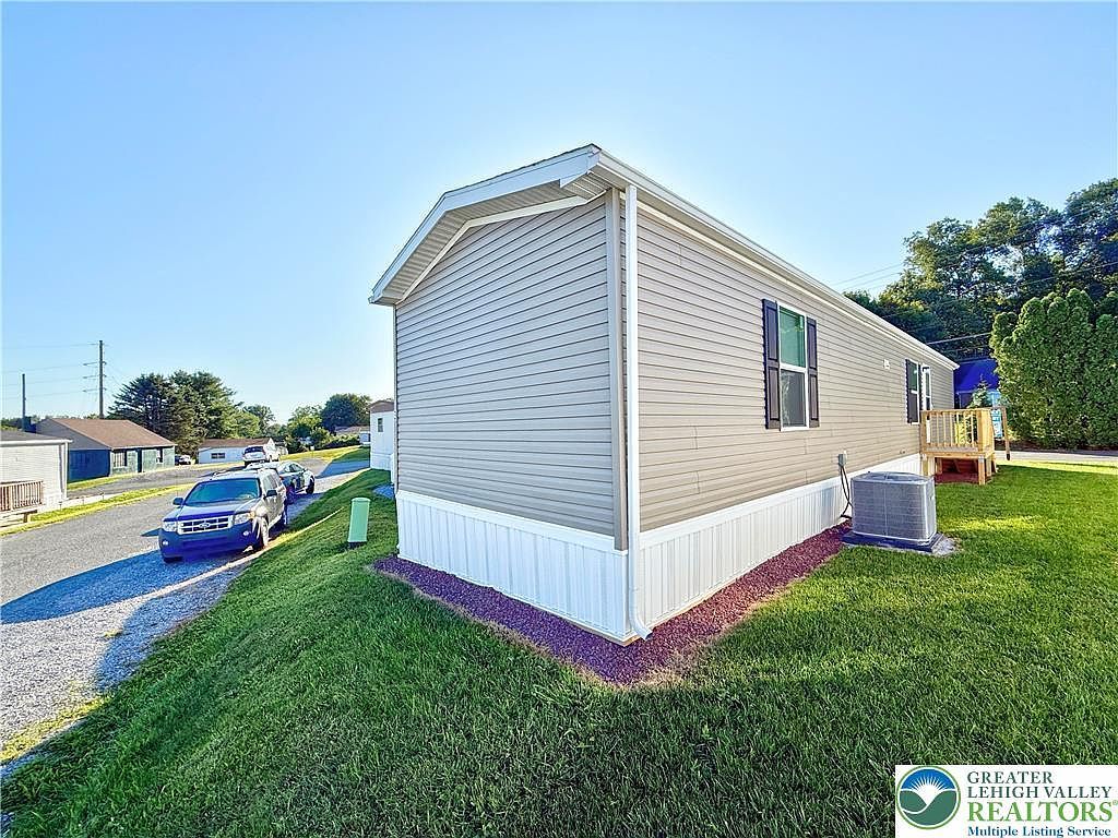 3 Woodland Ln Mertztown, PA 19539 - Thumbnail 4