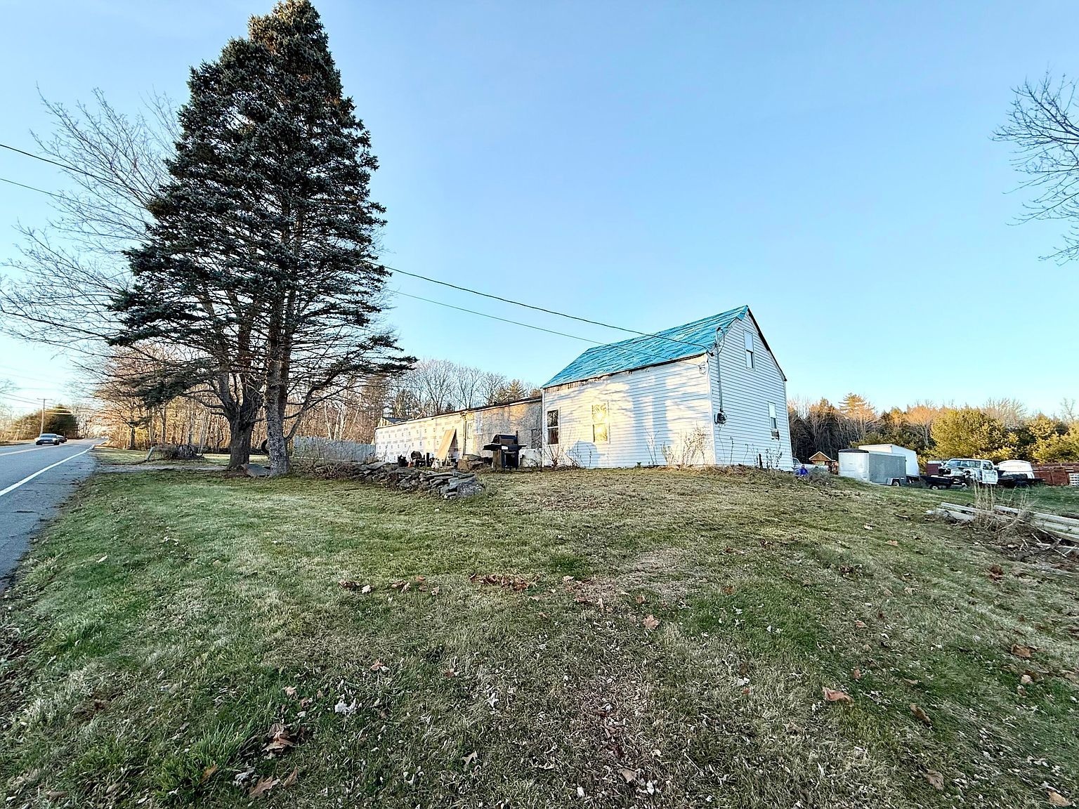 388 Bog Rd Vassalboro, ME 04989 - Thumbnail 4