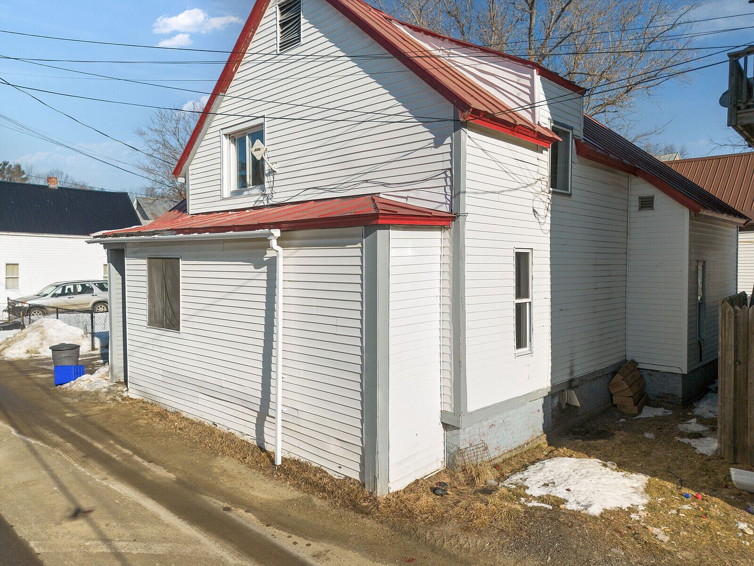 42 Carey Ln Waterville, ME 04901 - Thumbnail 4