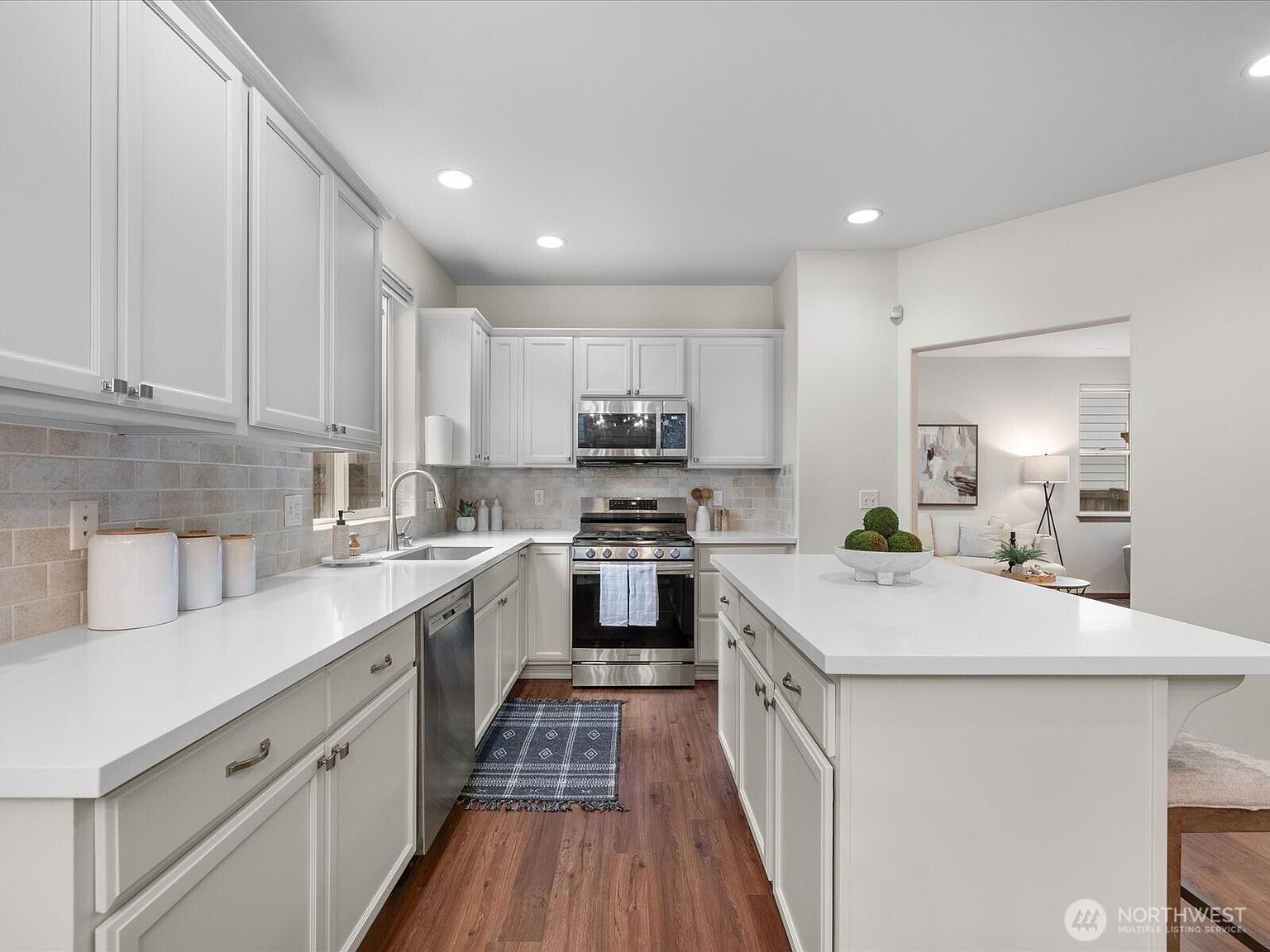 20307 11th Ave W Lynnwood, WA 98036 - Thumbnail 4