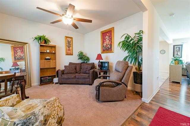 617 Golden Plum Lane, Zebulon, NC, USA, 27597 - Thumbnail 4