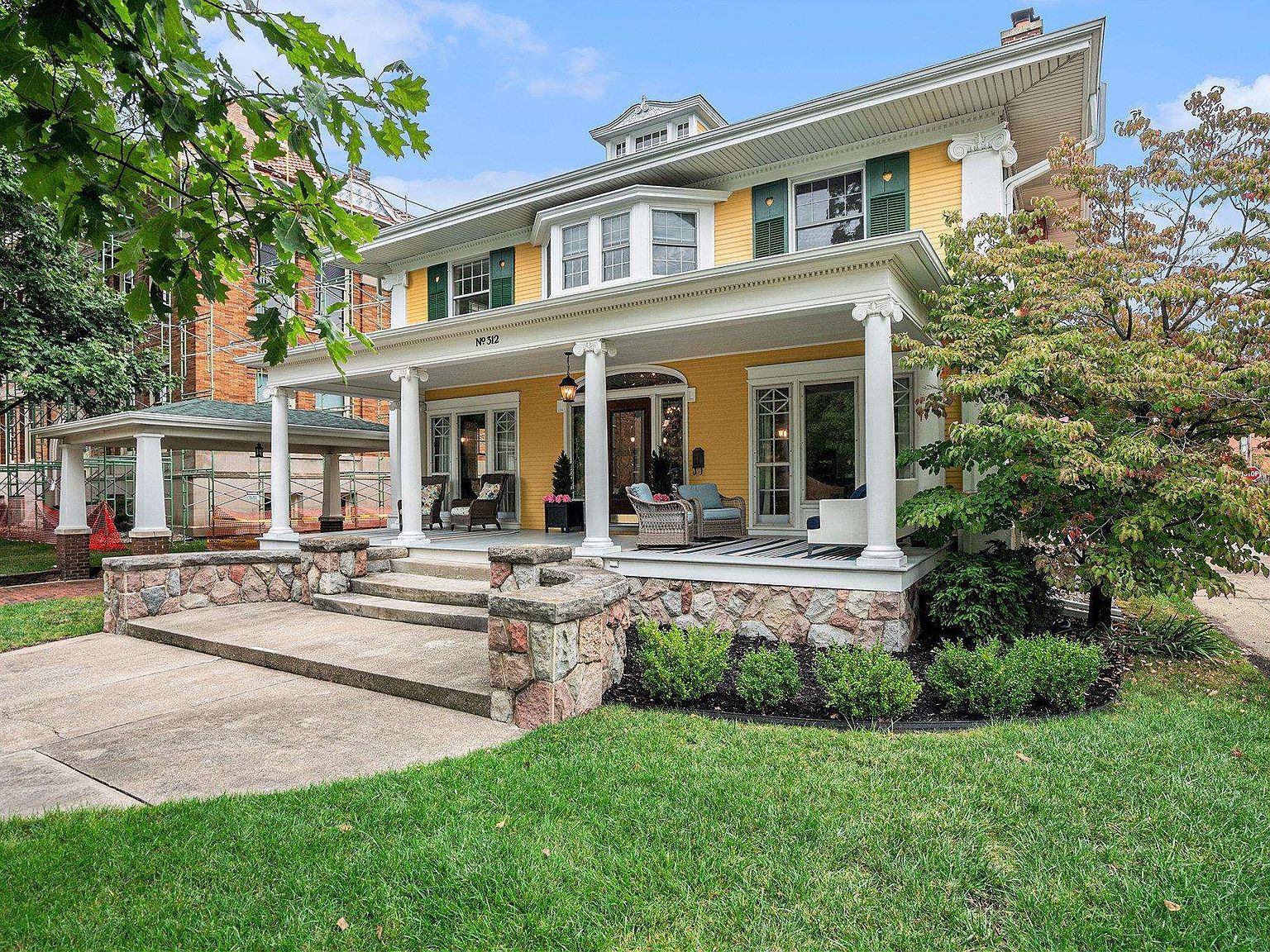 312 S 5th St Goshen, IN 46528 - Thumbnail 4