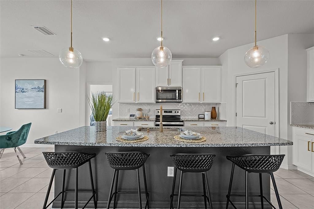 32326 Conchshell Sail St Wesley Chapel, FL 33545 - Thumbnail 4