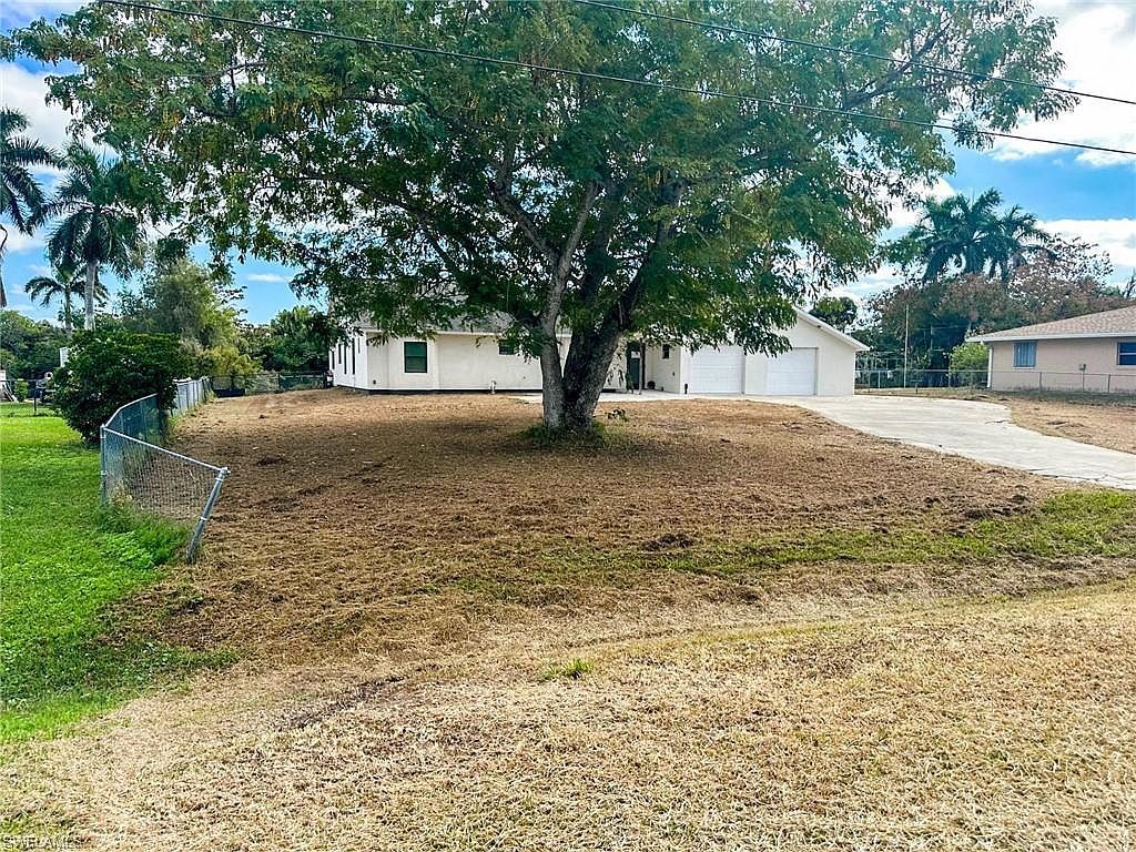 137 Meta St Fort Myers, FL 33905 - Thumbnail 4