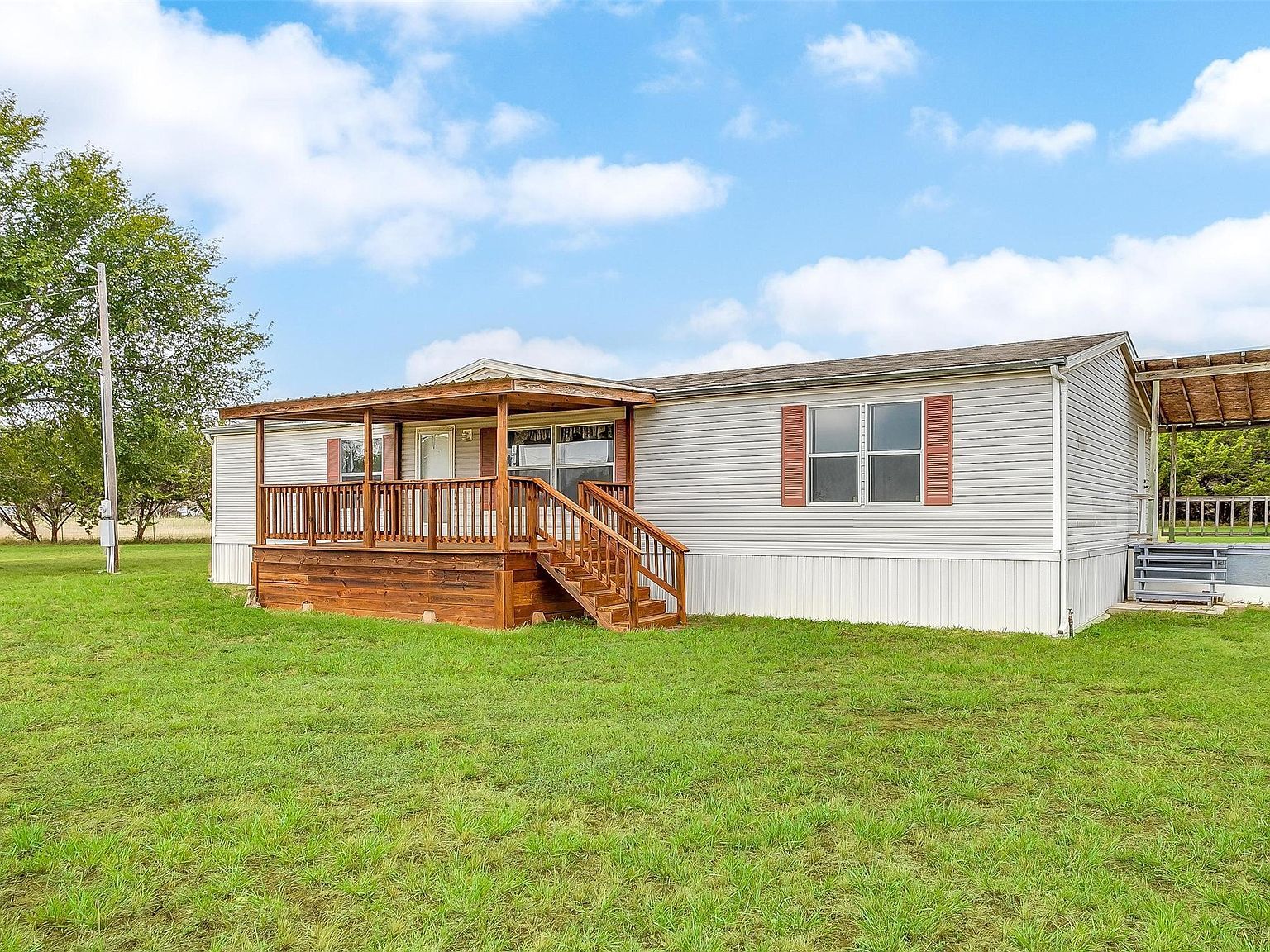 9064 Summit Ct E Cleburne, TX 76033 - Thumbnail 4