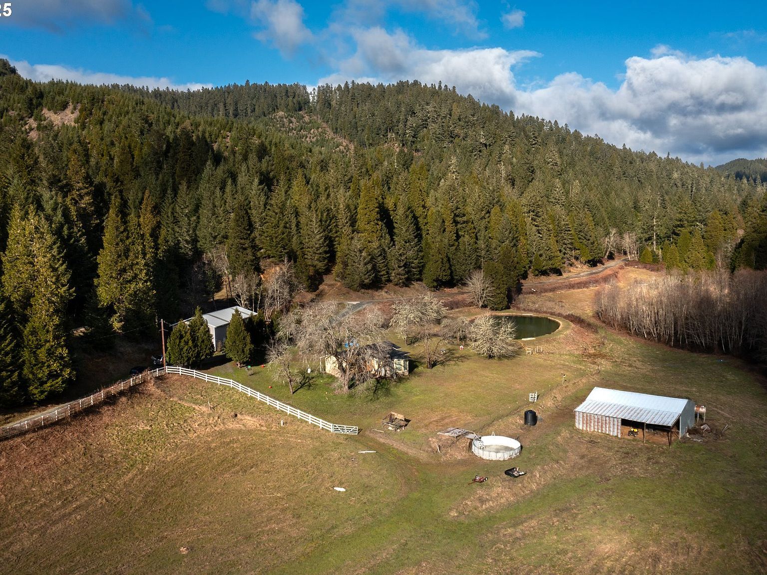 467 Slide Creek Rd Myrtle Creek, OR 97457 - Thumbnail 4