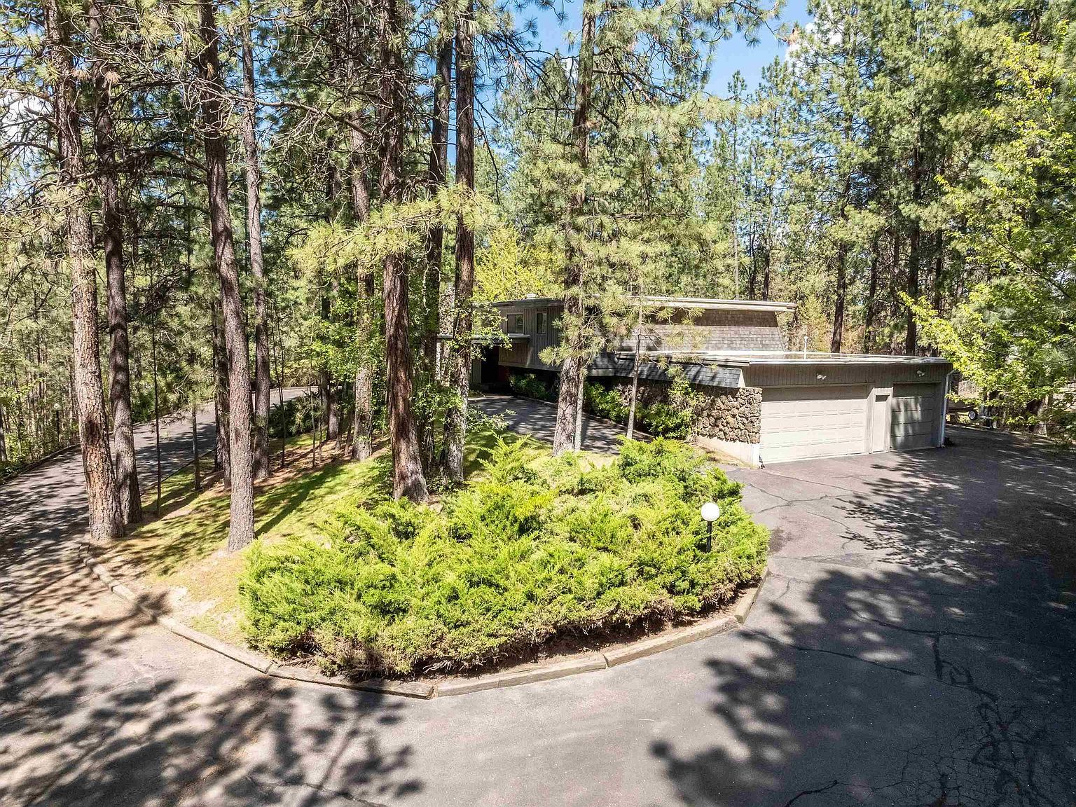 10511 E Cimmaron Dr Spokane, WA 99206 - Thumbnail 4